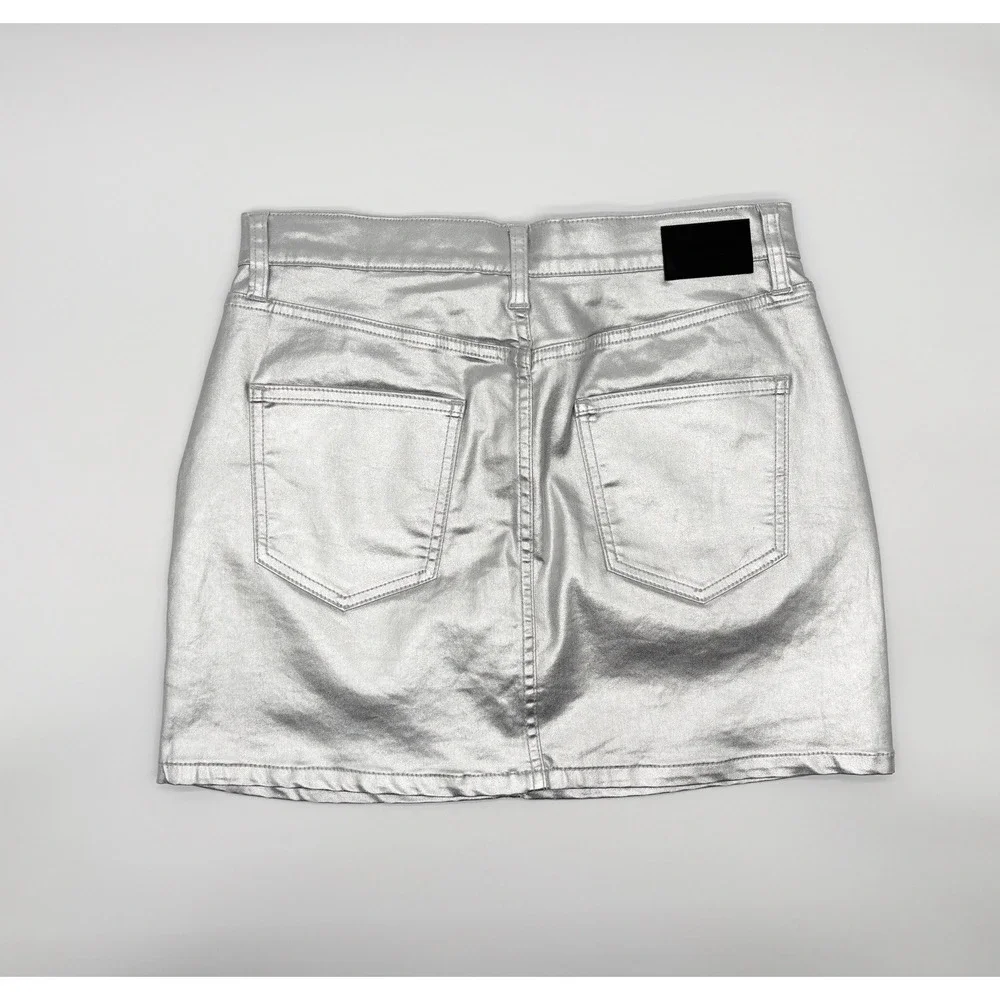 Calvin Klein Size 4 Silver Shine Metallic Zip Stretch Denim A Line Mini Skirt